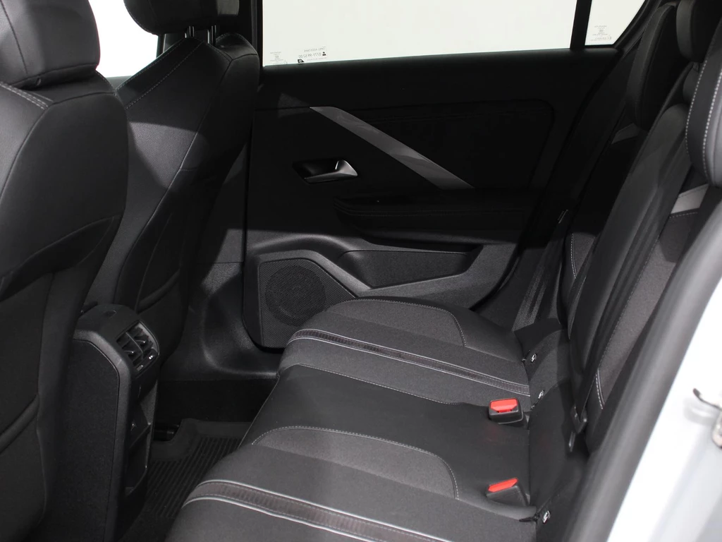 Opel Astra – foto 12