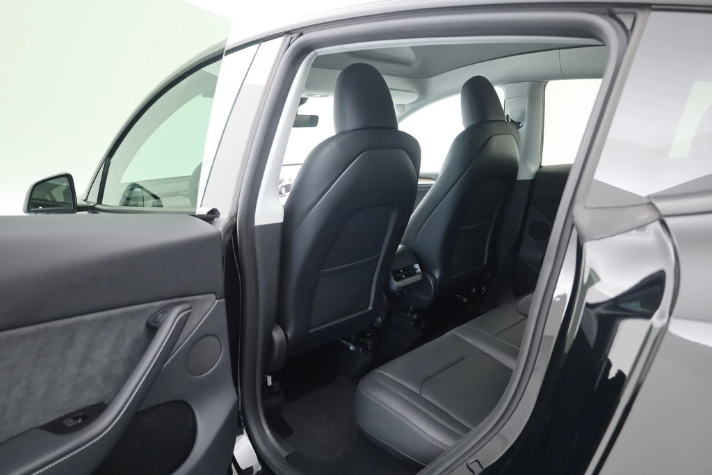 Tesla Model Y – foto 33