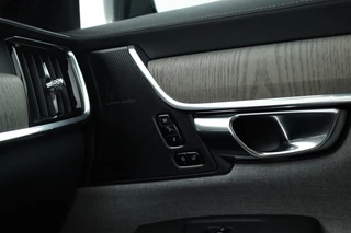 Volvo V90 – thumbnail 32