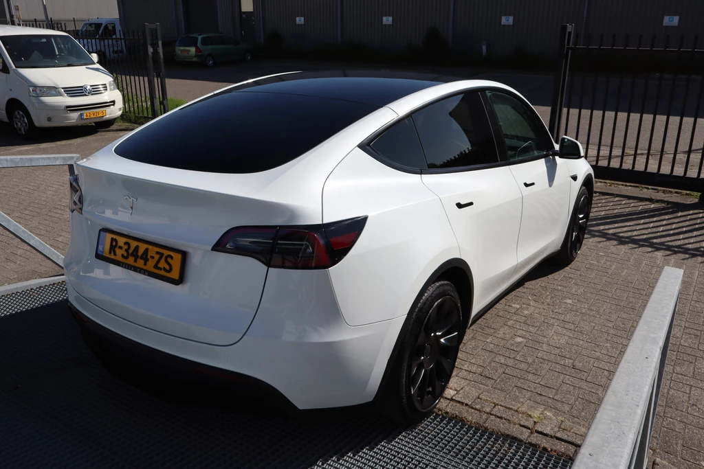 Tesla Model Y – foto 5