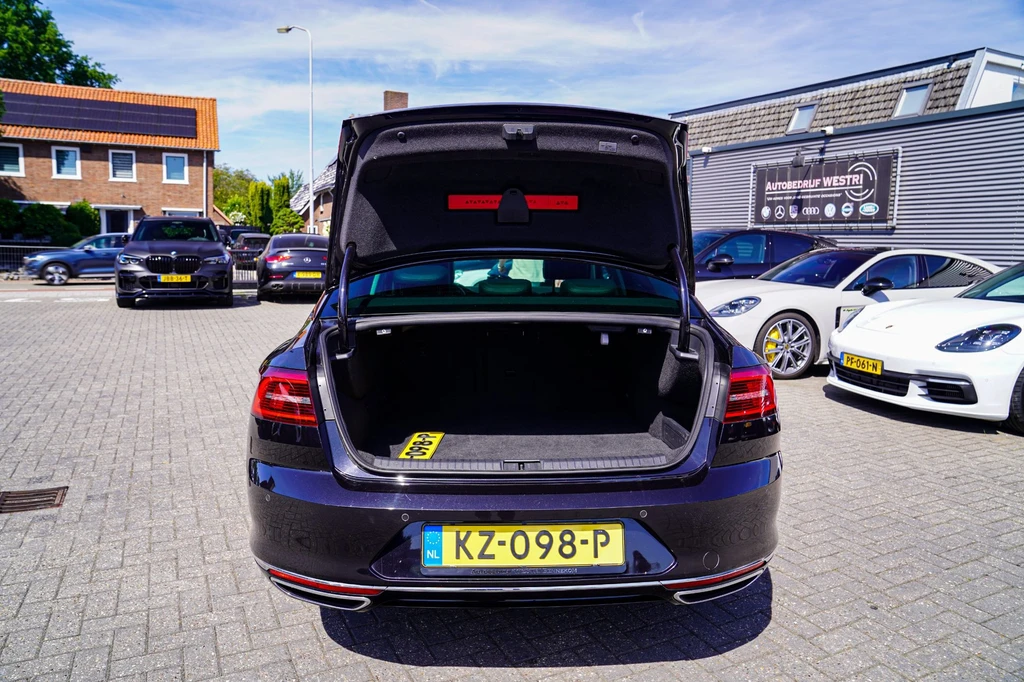 Volkswagen Passat – foto 14