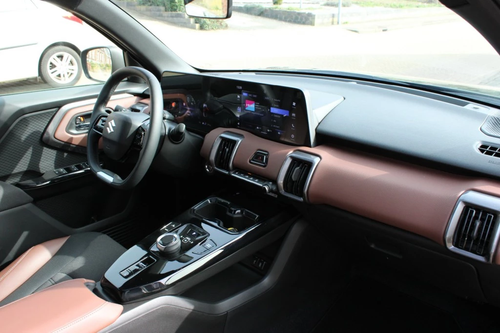 Suzuki e Vitara – foto 16