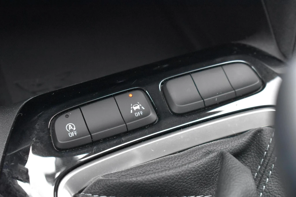 Opel Corsa – foto 24