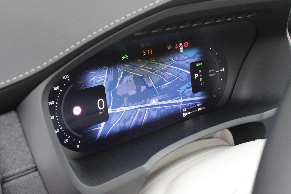 Volvo XC90 – foto 12