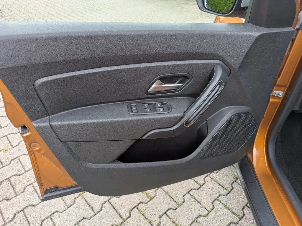 Dacia Duster – foto 24