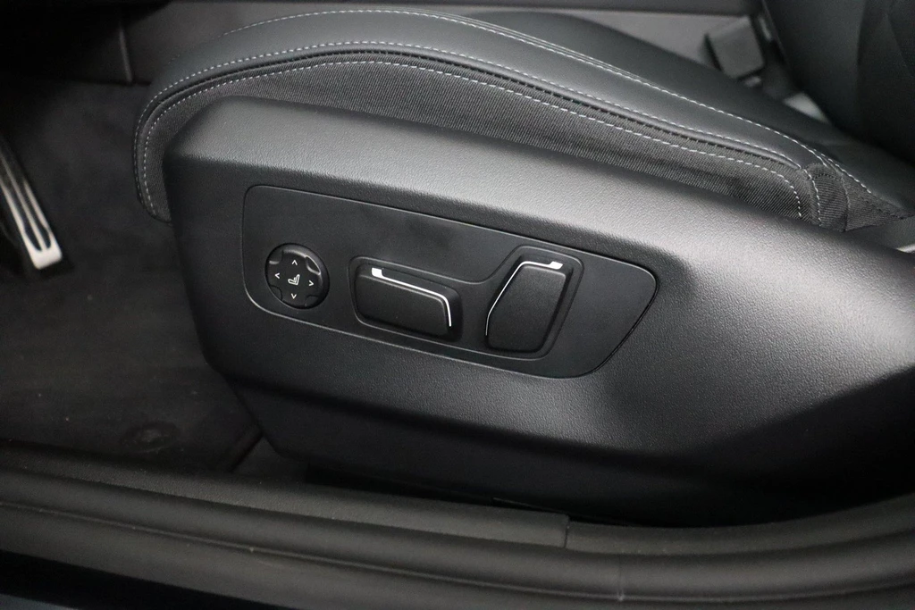 BMW i5 – foto 43