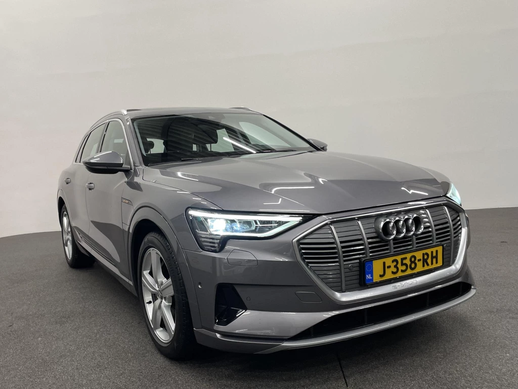 Audi e-tron – foto 7
