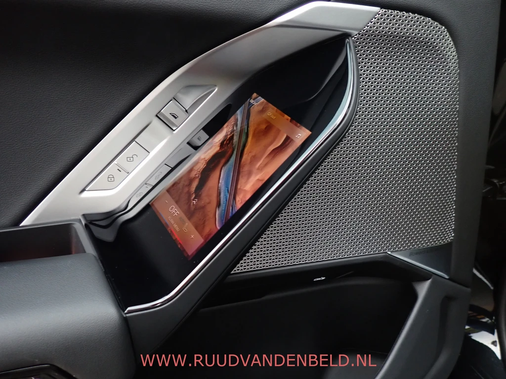 BMW i7 – foto 24