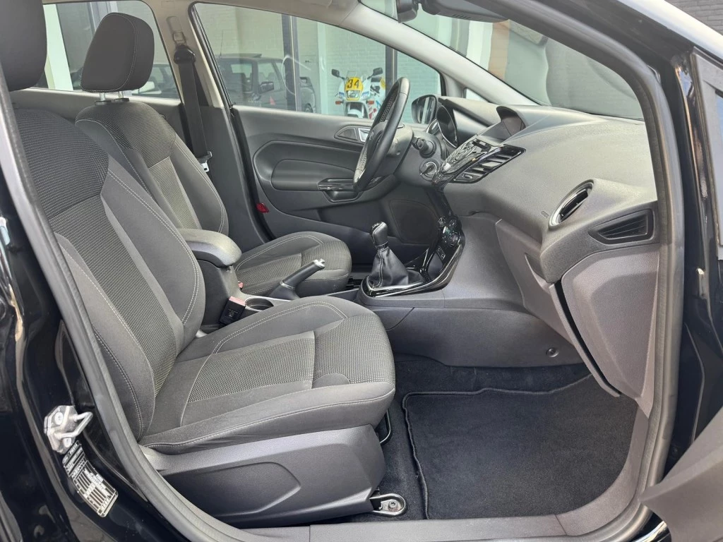 Ford Fiesta – foto 27