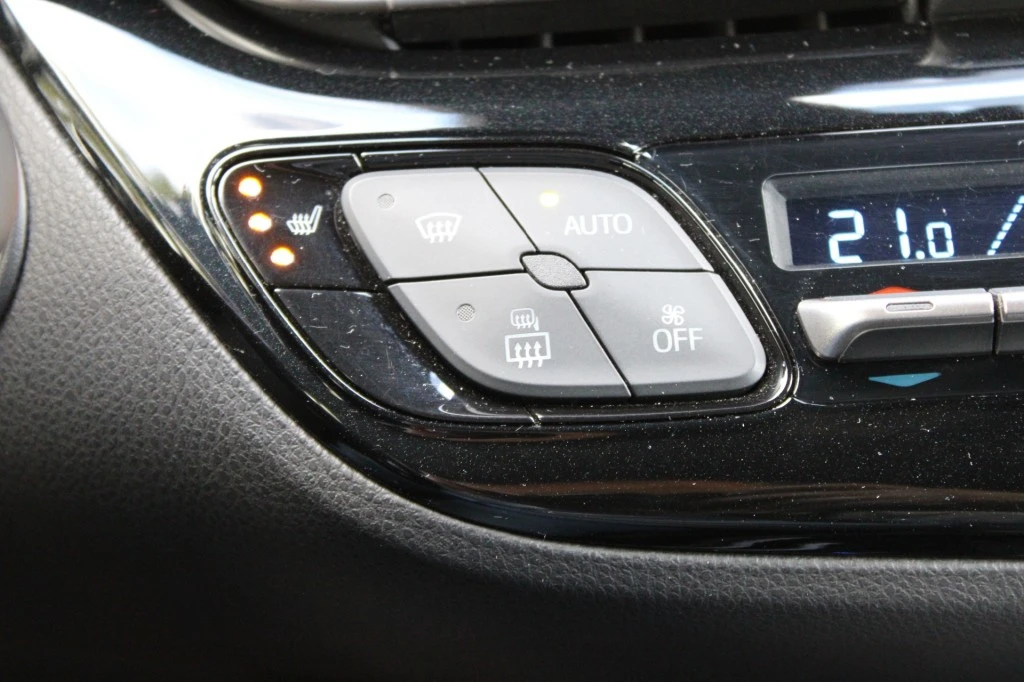 Toyota C-HR – foto 31
