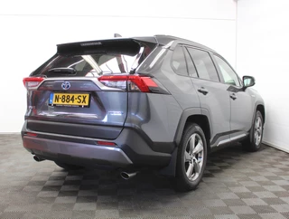 Toyota RAV4 – thumbnail 6