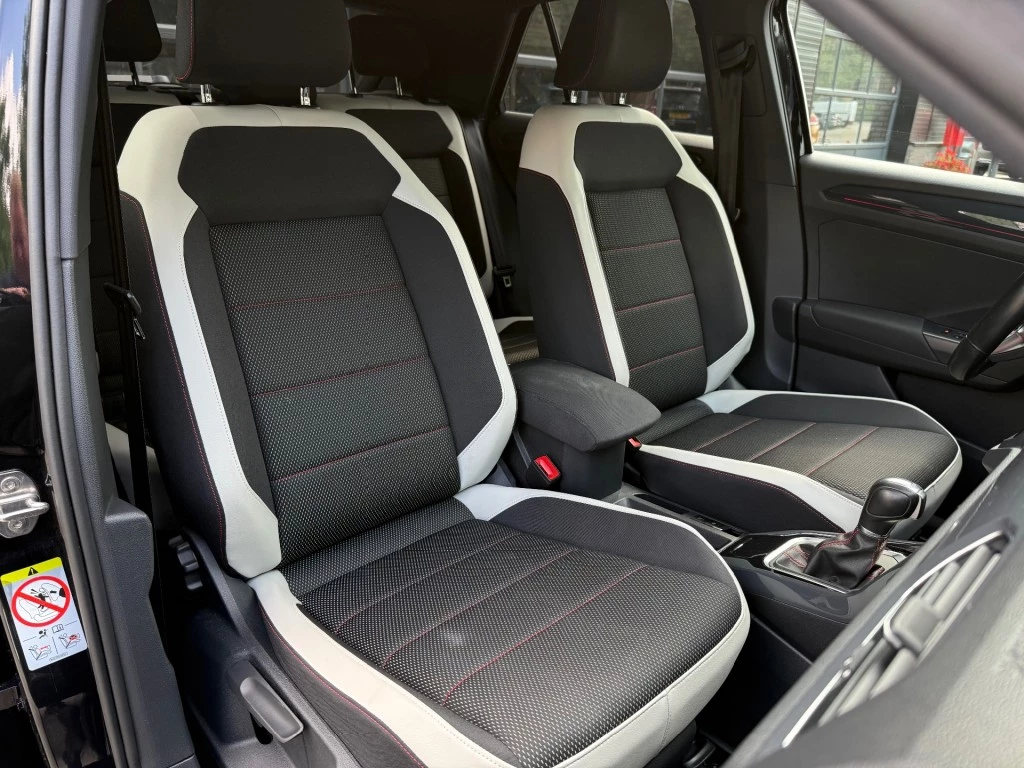 Volkswagen T-Roc – foto 15