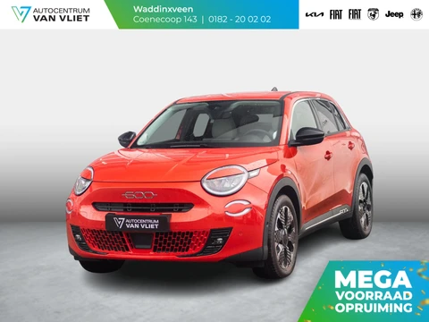Fiat 600e La Prima 54 kWh | 17% Bijtelling | Carplay | Elek. Stoel | Stoelverwarming | Keyless | LED | Clima