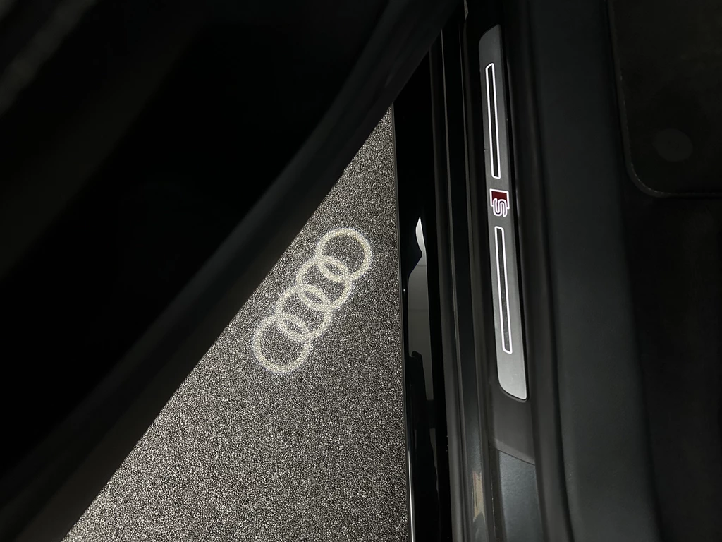 Audi Q8 – foto 31
