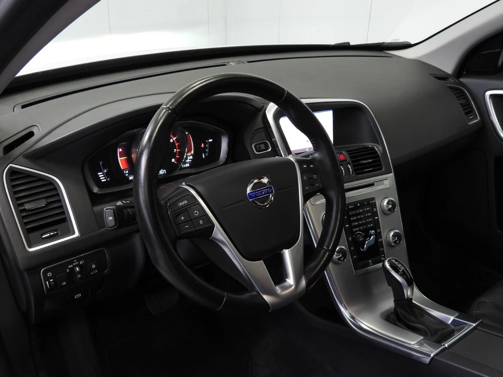 Volvo XC60 – foto 8