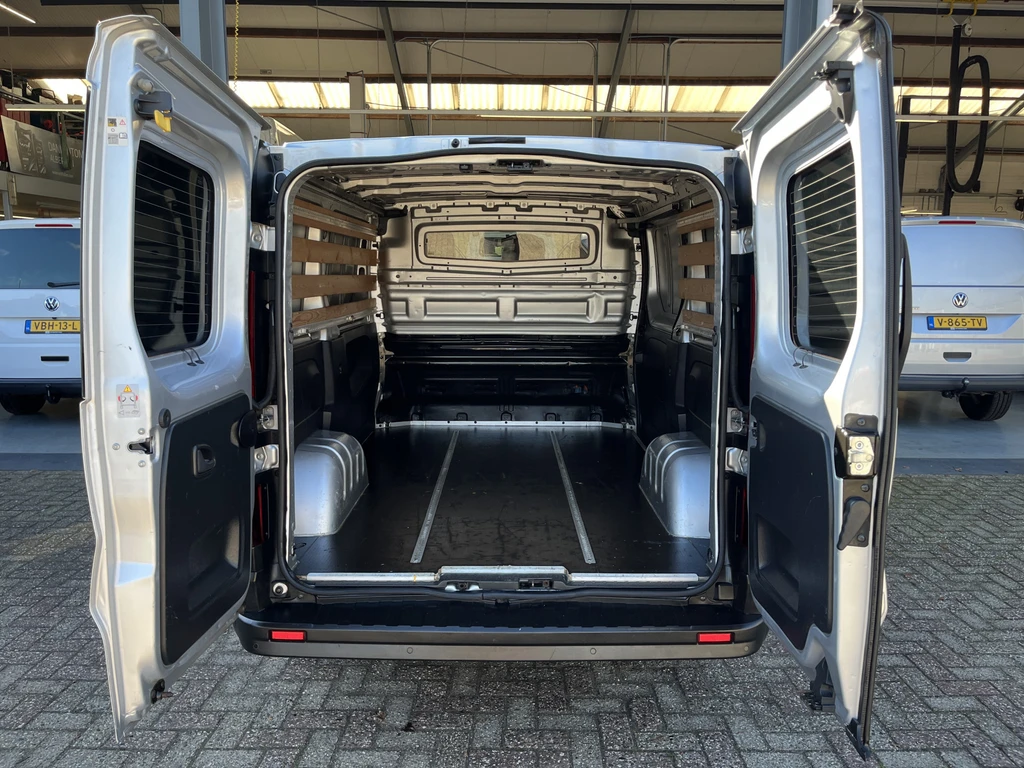 Renault Trafic – foto 21