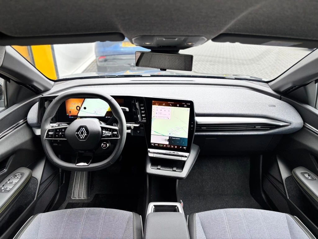 Renault Megane E-Tech – foto 12
