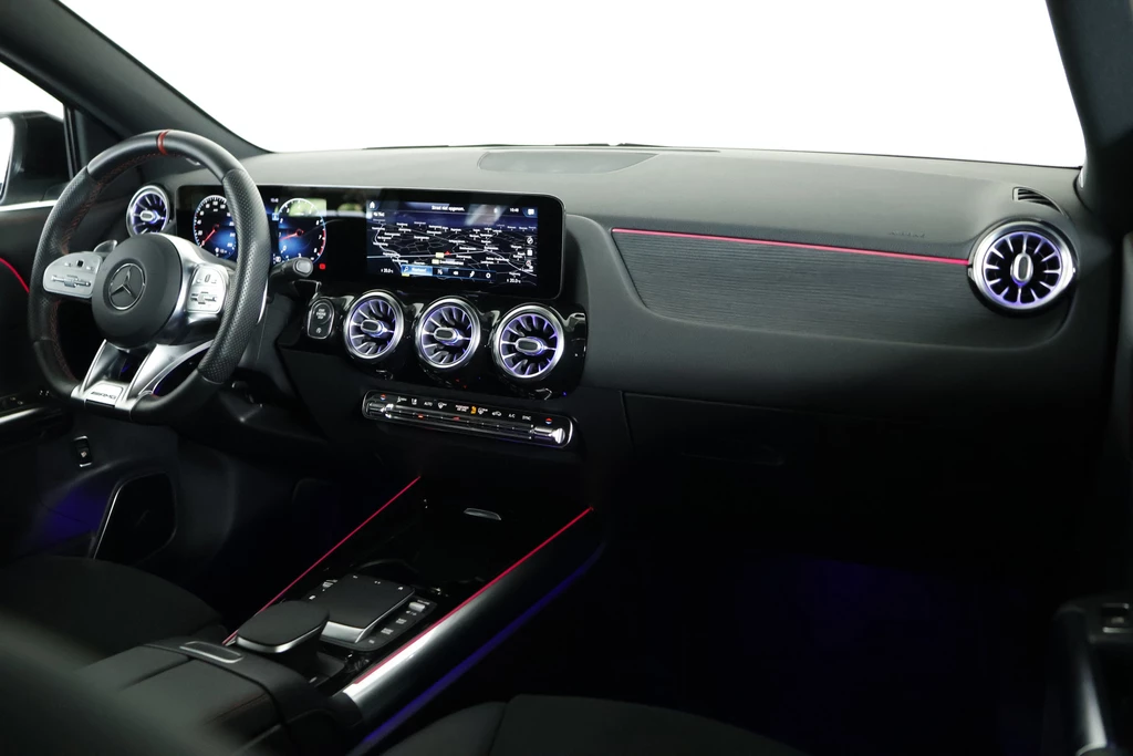 Mercedes-Benz GLA – foto 8
