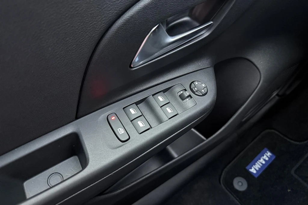 Opel Corsa-e – foto 19