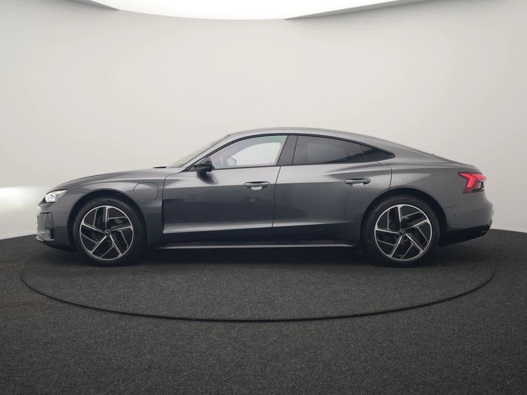 Audi e-tron GT – foto 3