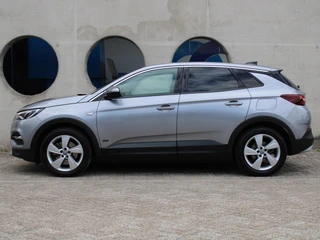 Opel Grandland X – thumbnail 2