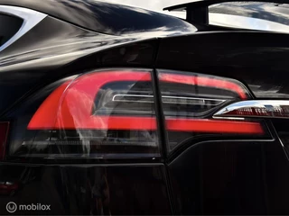 Tesla Model X – thumbnail 10