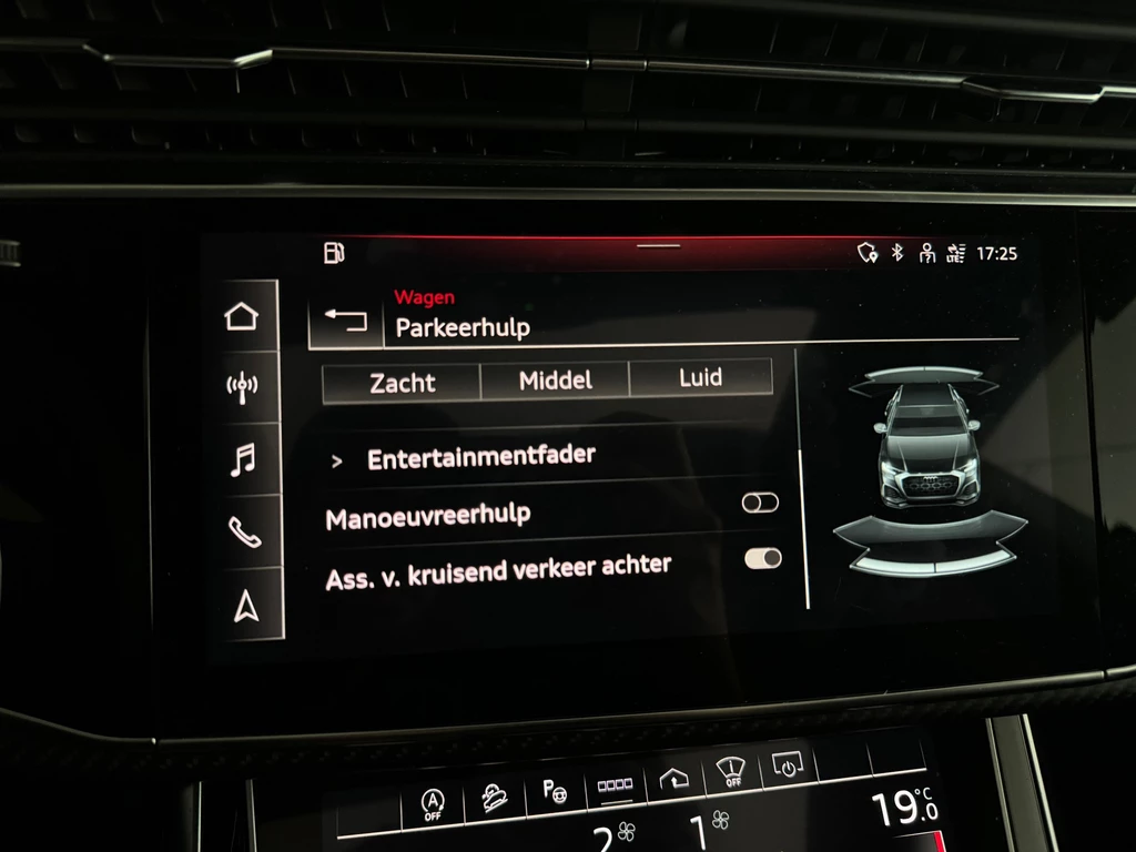 Audi RSQ8 – foto 44