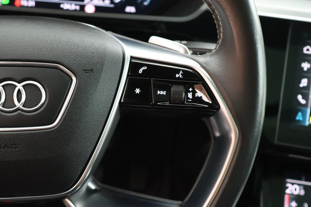 Audi e-tron – foto 21