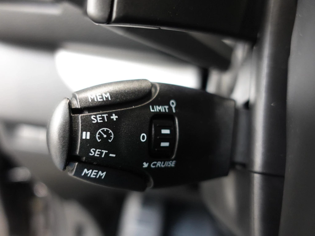 Opel Vivaro – foto 24