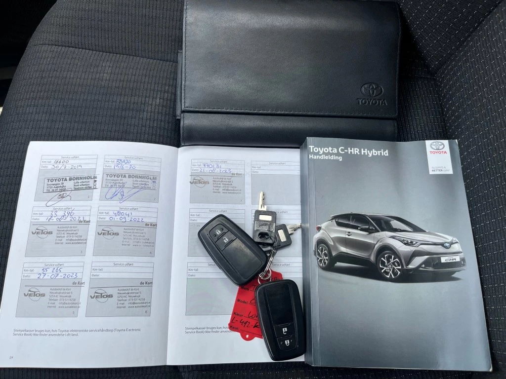 Toyota C-HR – foto 11