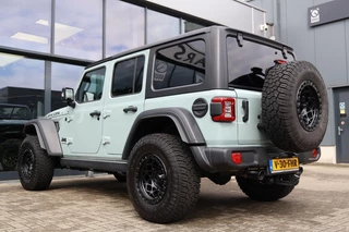 Jeep Wrangler – thumbnail 4