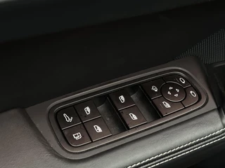 Porsche Cayenne – thumbnail 26