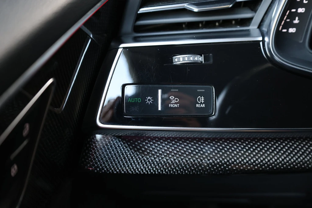 Audi Q8 – foto 25