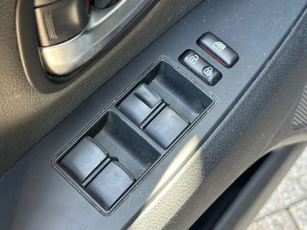 Toyota Avensis – foto 24