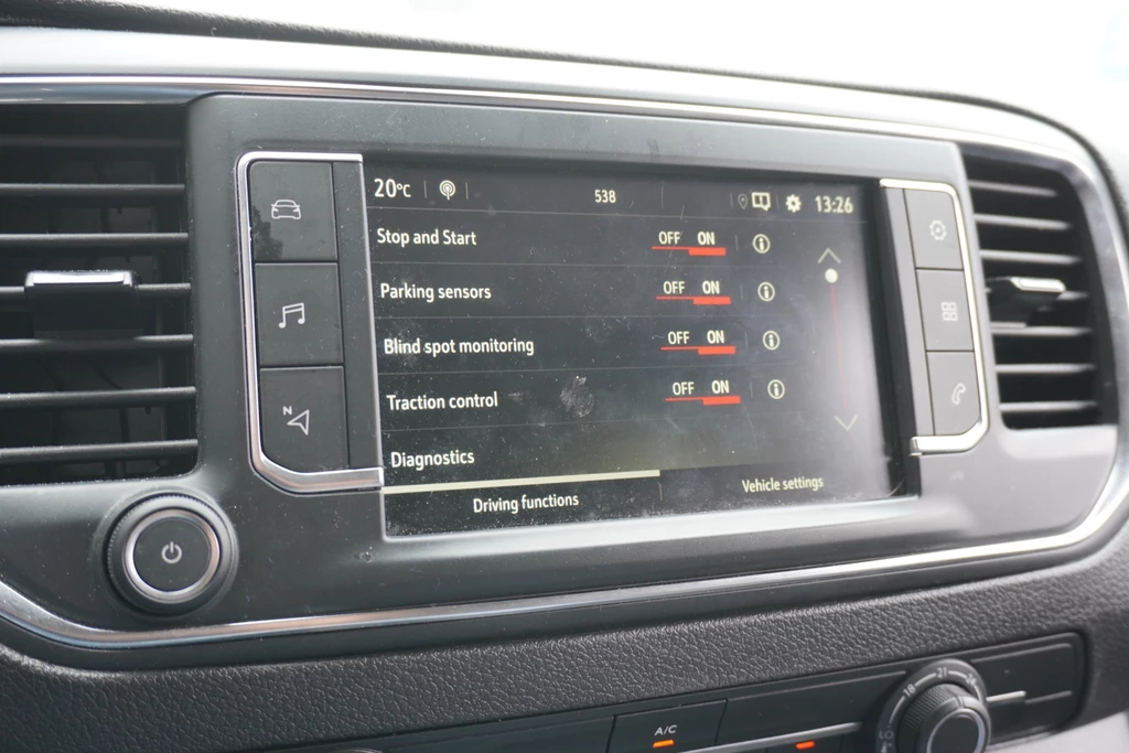 Opel Vivaro – foto 12