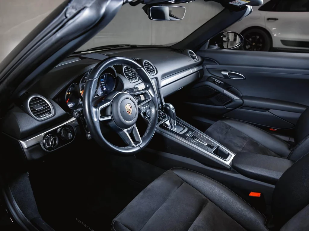 Porsche 718 – foto 9