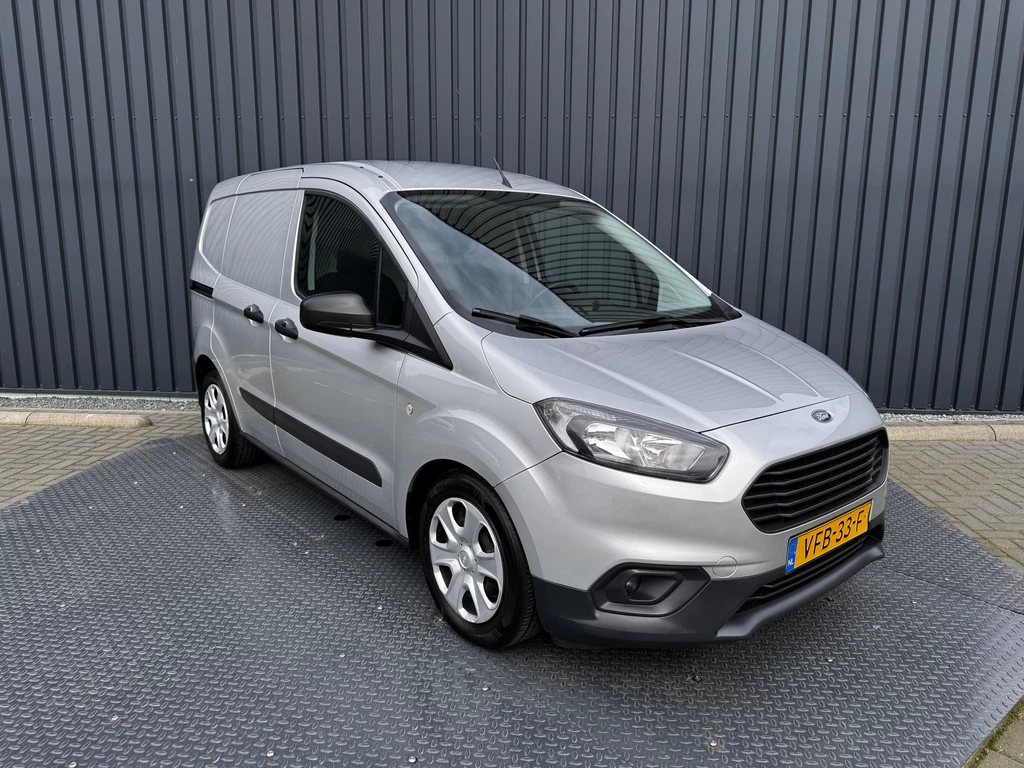 Ford Transit Courier – foto 17