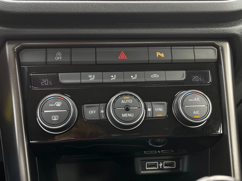 Volkswagen T-Roc – foto 19