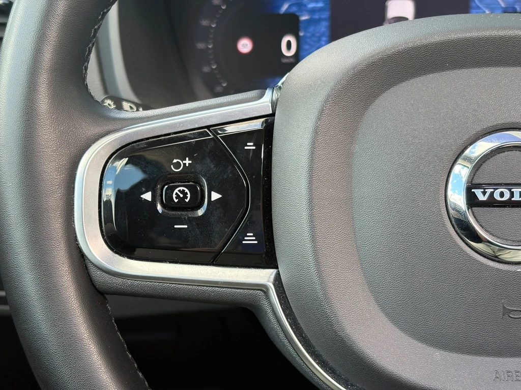 Volvo XC90 – foto 28