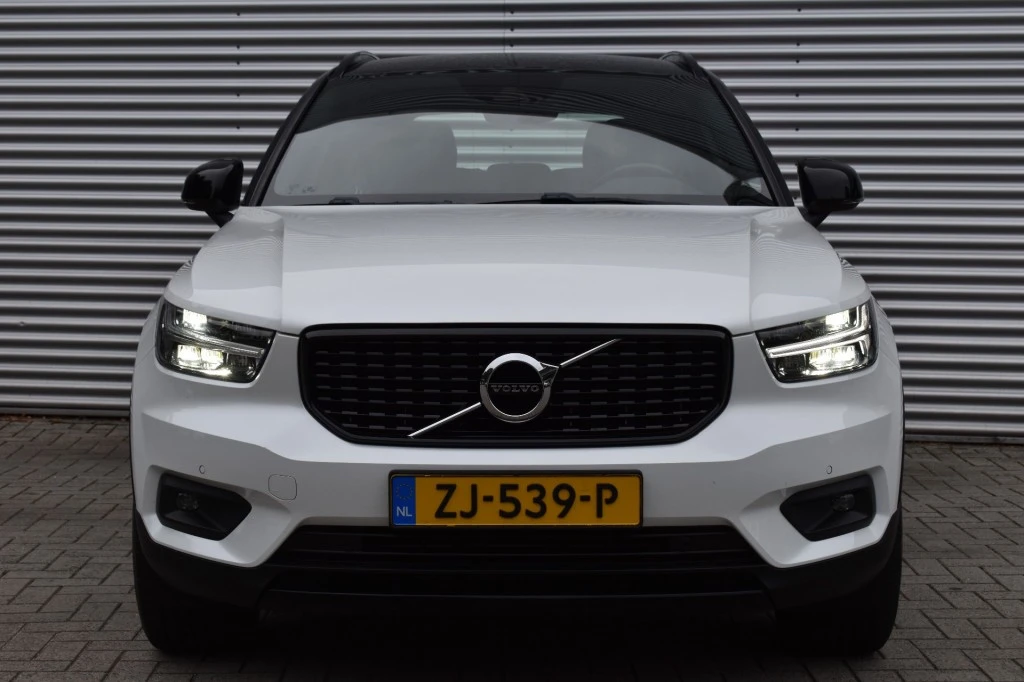 Volvo XC40 – foto 6
