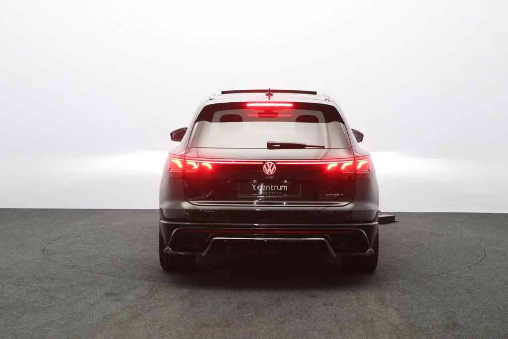 Volkswagen Touareg – foto 5
