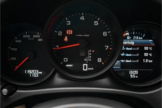 Porsche Macan – thumbnail 21