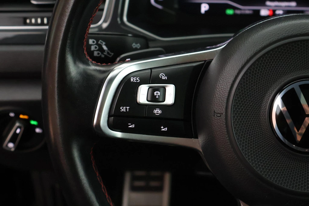 Volkswagen T-Roc – foto 17