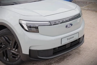 Ford Explorer – thumbnail 7