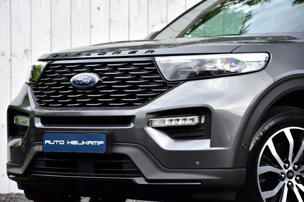 Ford Explorer – foto 13