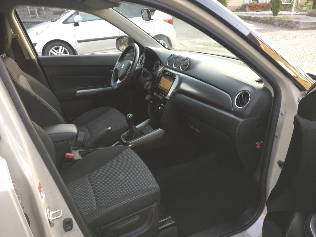 Suzuki Vitara – foto 12