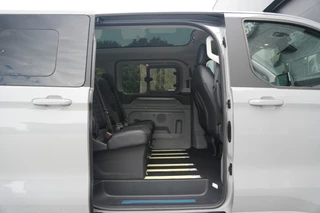 Ford Tourneo Custom – thumbnail 16