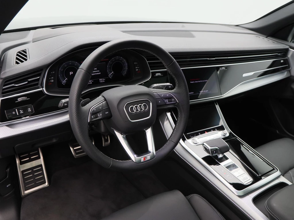 Audi Q8 – foto 10