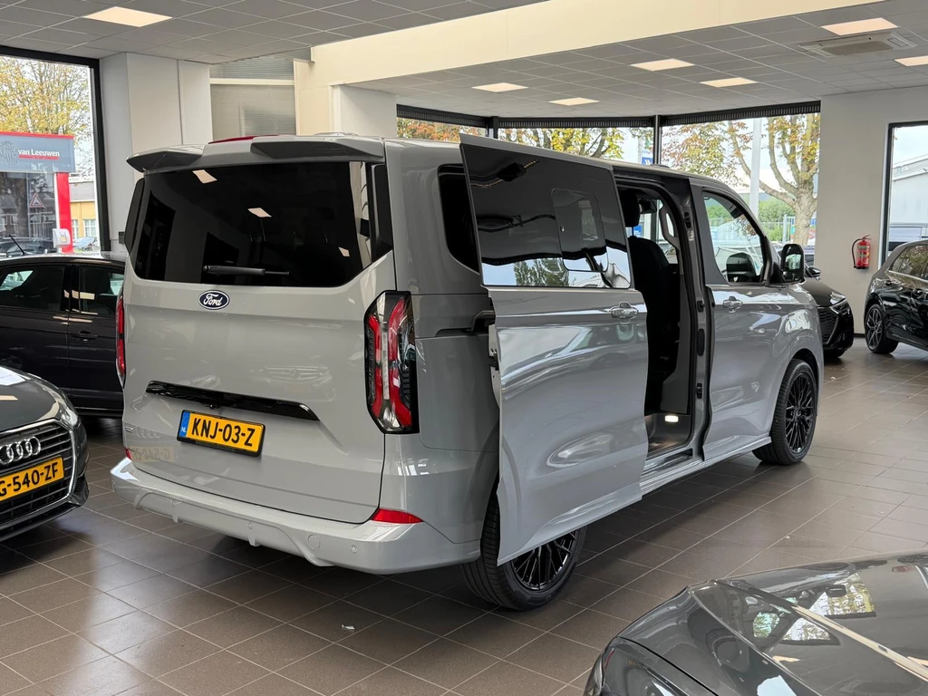 Ford Tourneo Connect – foto 5