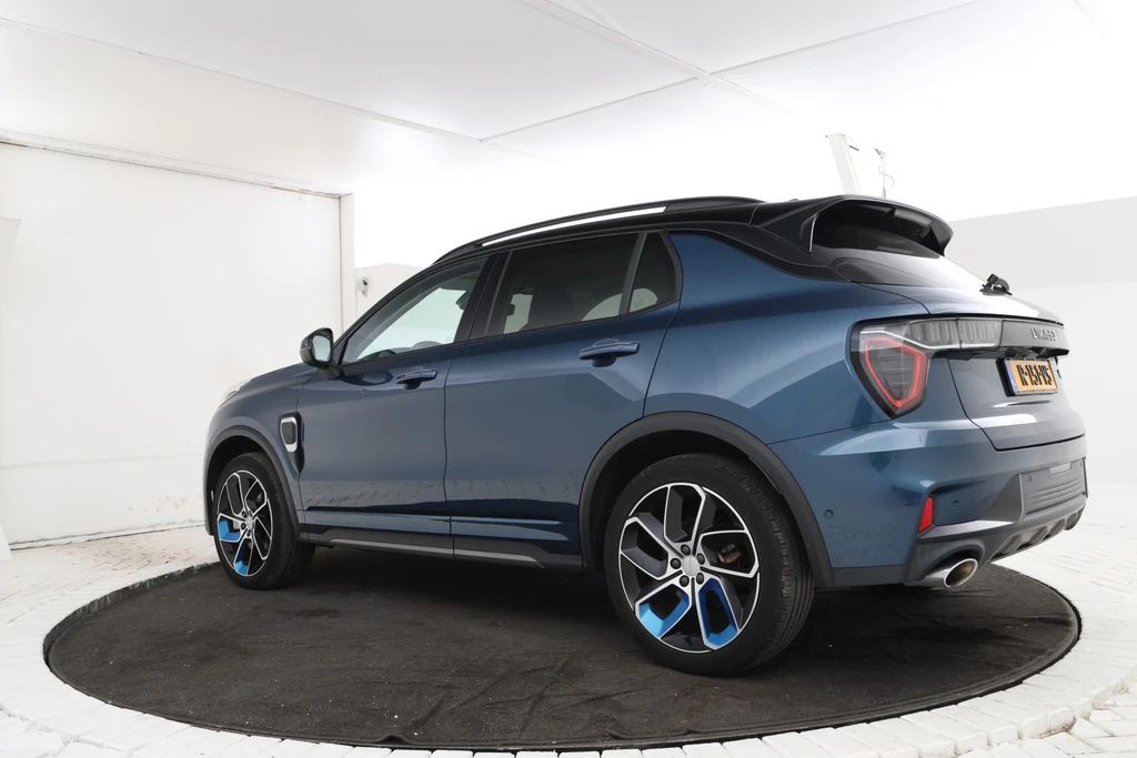 Lynk & Co 01 – foto 3